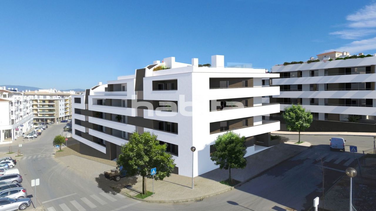 Apartment in Lagos, Portugal, 111.8 sq.m - picture 1