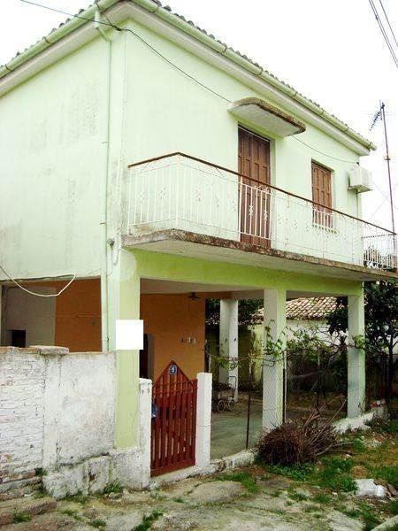 Haus in Insel Korfu, Griechenland, 124.5 m2 - Foto 1
