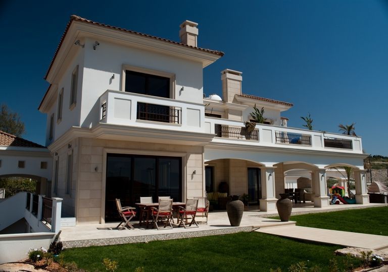 Villa in Paphos, Cyprus, 817 sq.m - picture 1