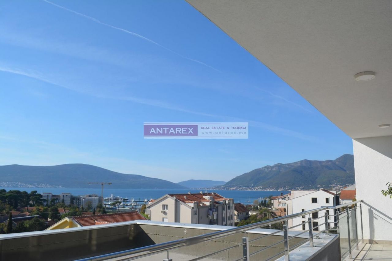 Apartment in Tivat, Montenegro, 54 sq.m - picture 1