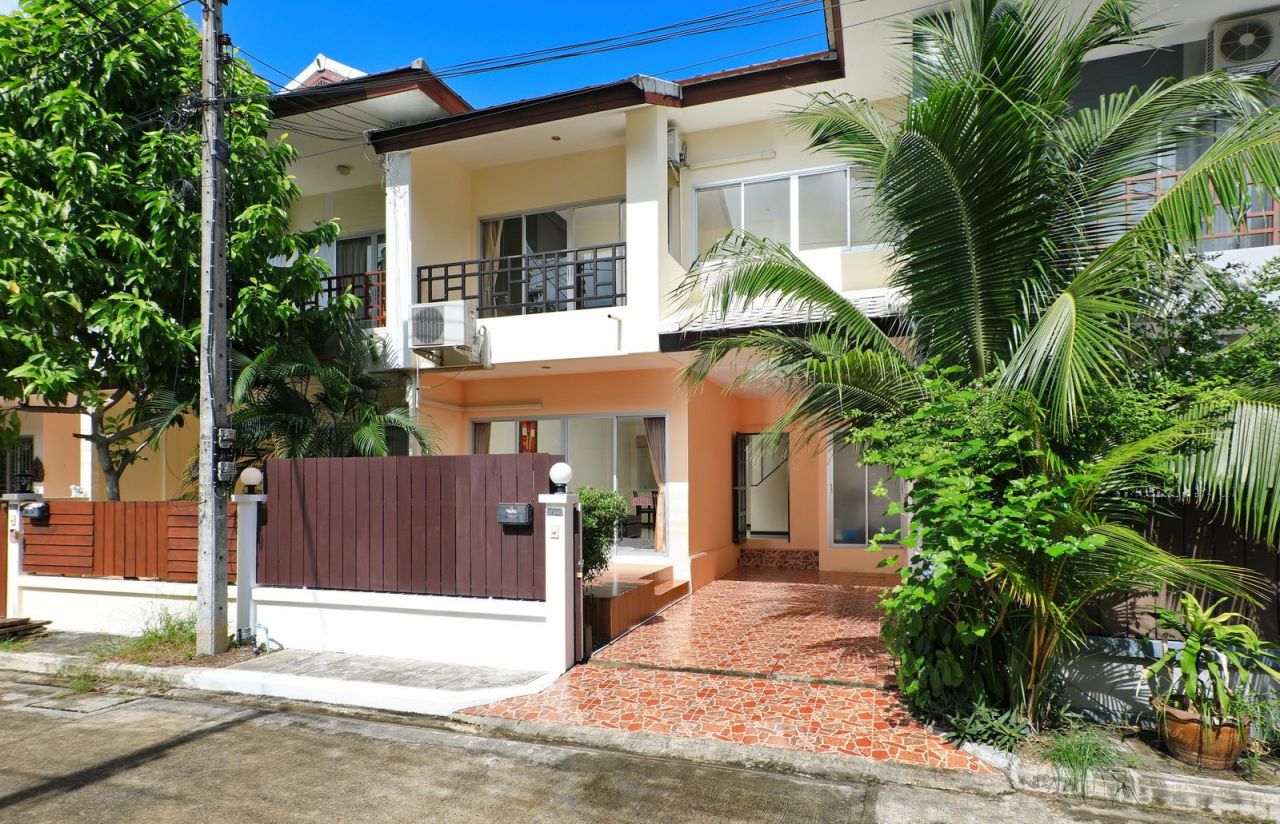 Townhouse on Phuket Island, Thailand, 104 sq.m - picture 1