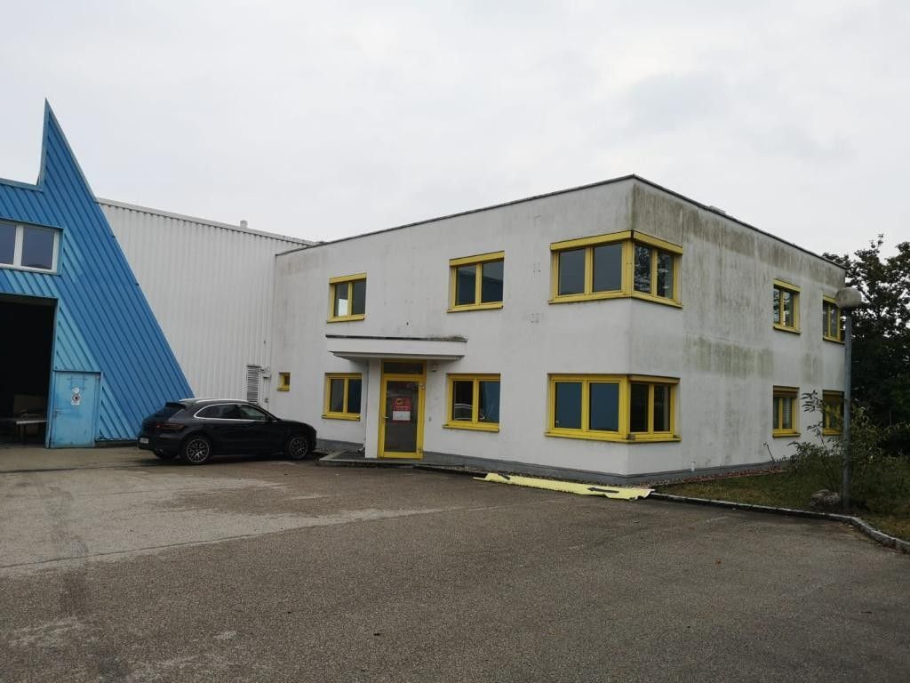 Commercial property Leonding, Austria, 1 557 sq.m - picture 1