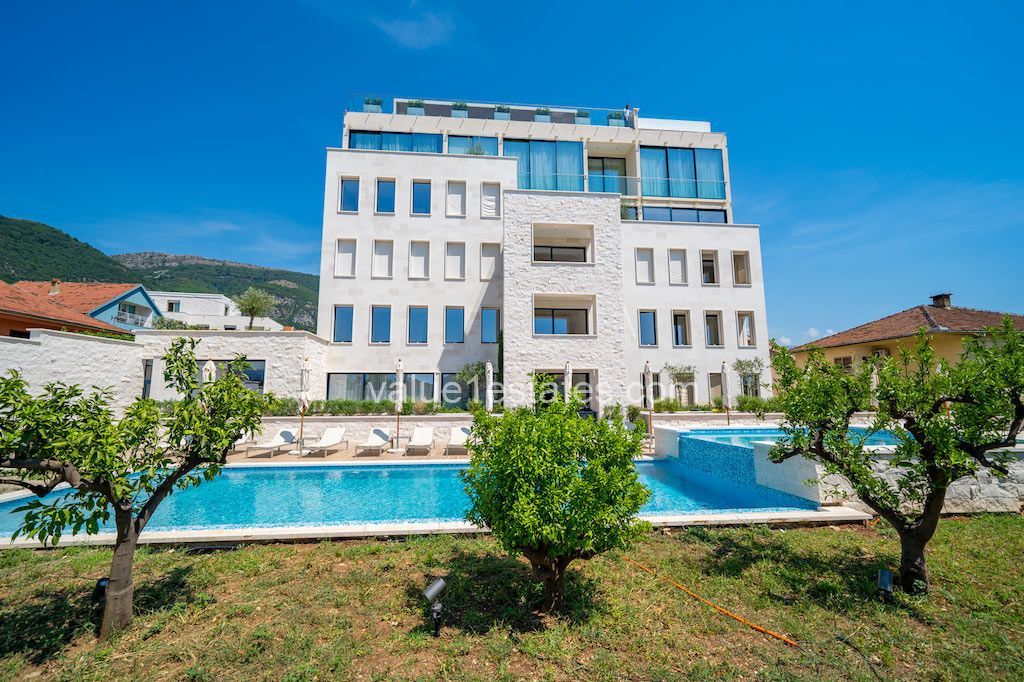 Wohnung in Tivat, Montenegro, 55 m2 - Foto 1
