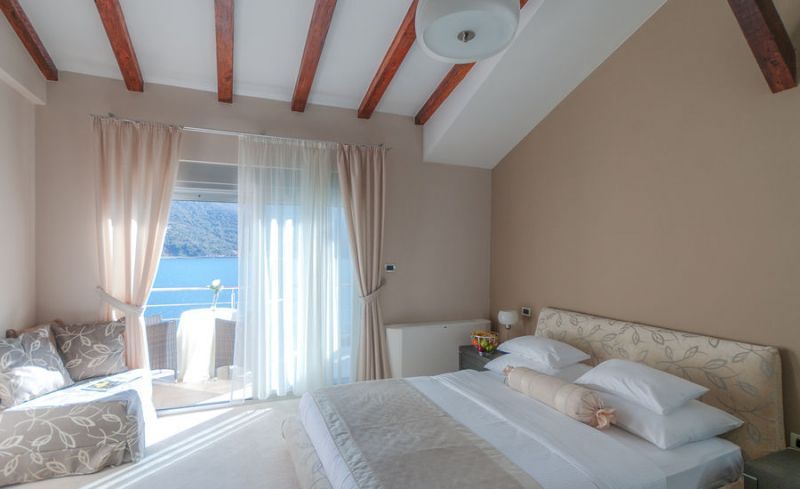 Hotel in Kamenari, Montenegro, 400 m2 - Foto 1