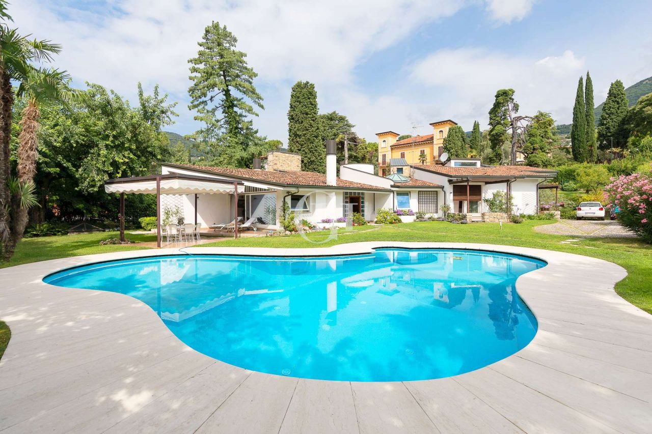 Villa in Gardasee, Italien, 600 m2 - Foto 1