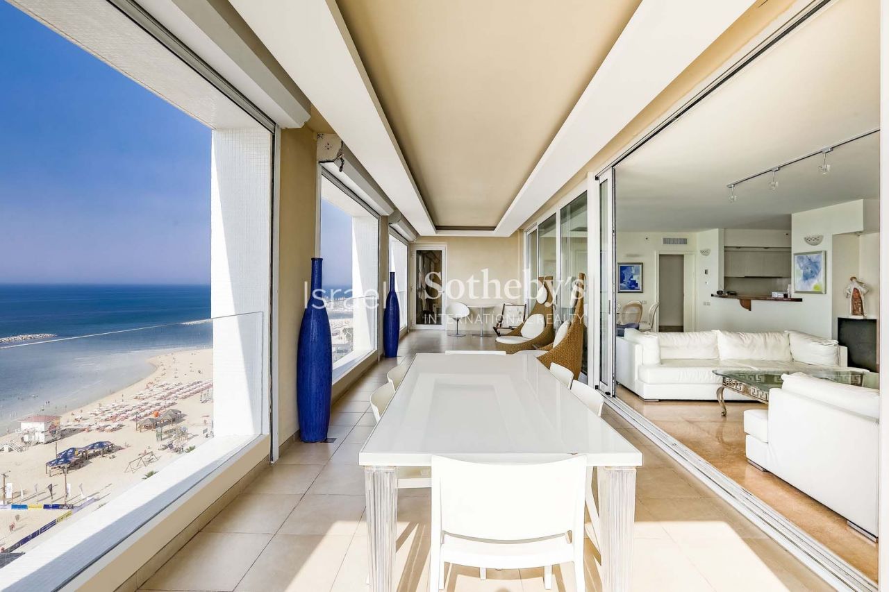 Apartment in Tel Aviv, Israel, 170 sq.m - picture 1