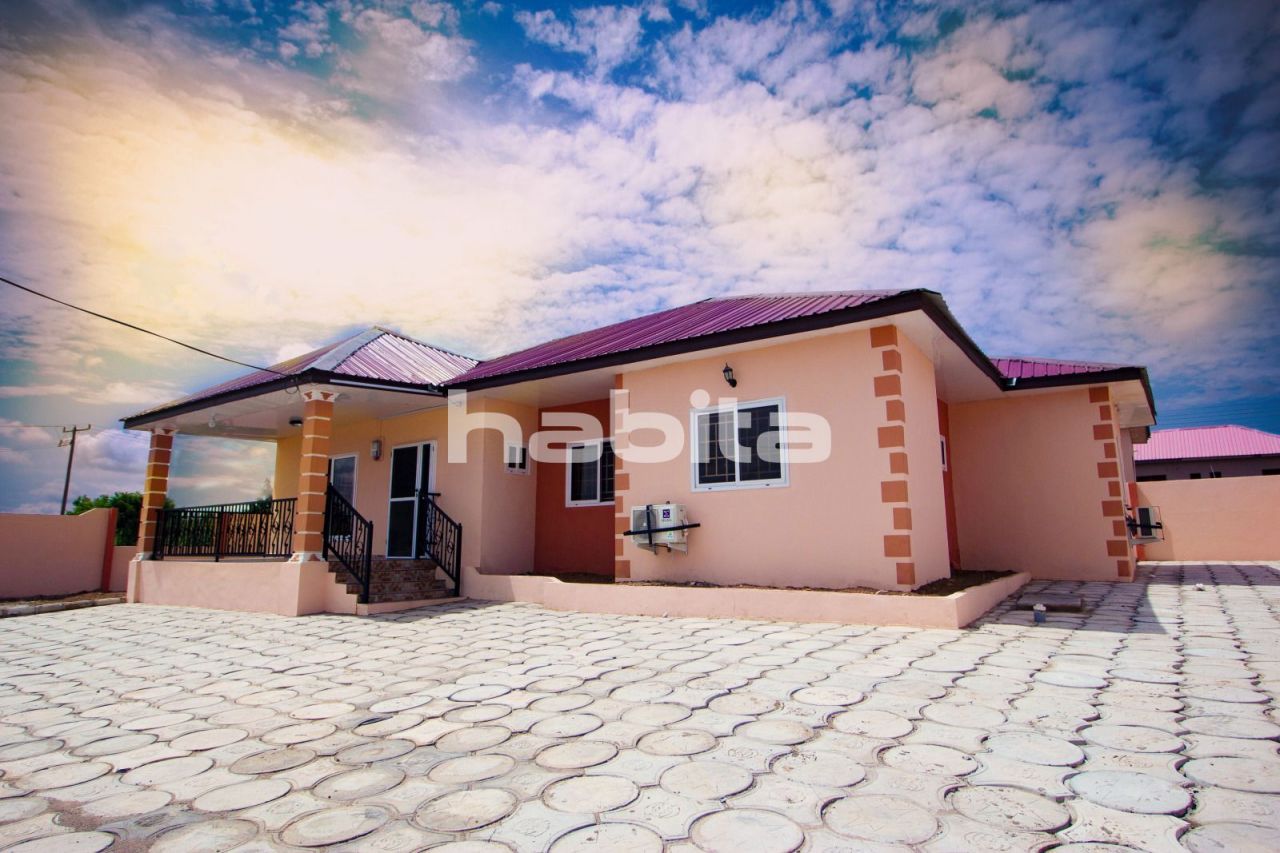 House Kasoa, Ghana, 100 sq.m - picture 1