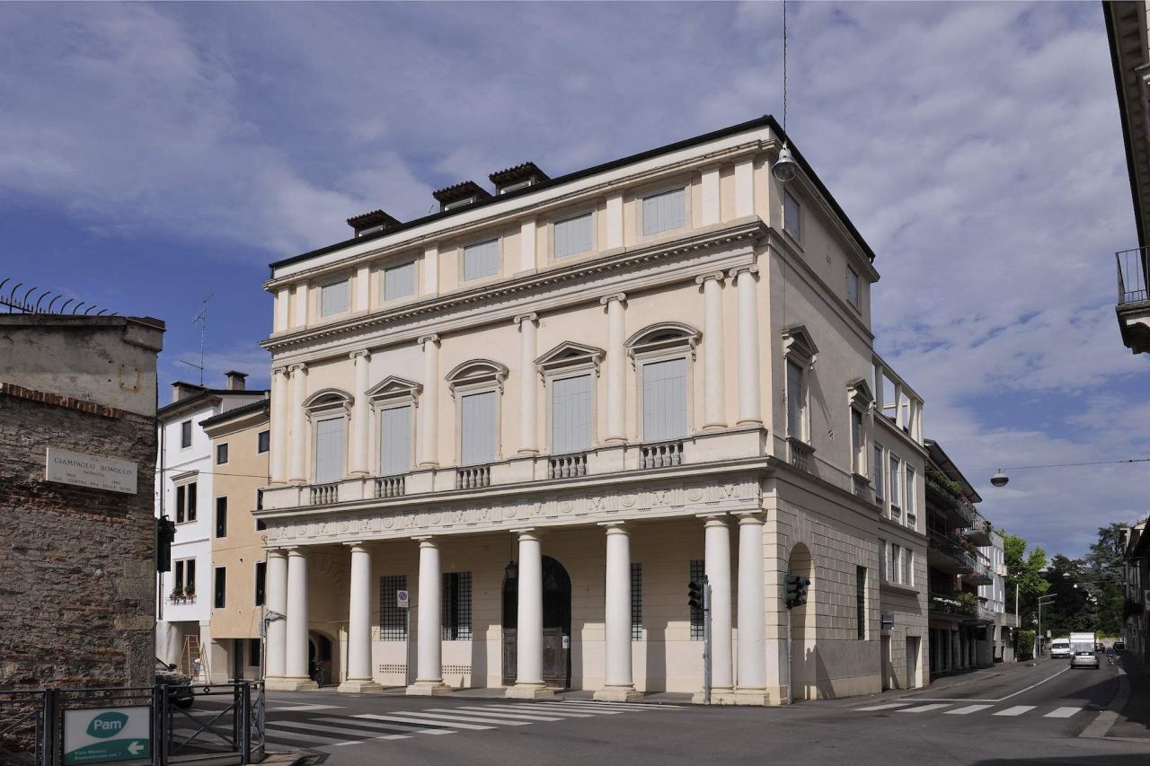 Casa en Vicenza, Italia, 1 m2 - imagen 1