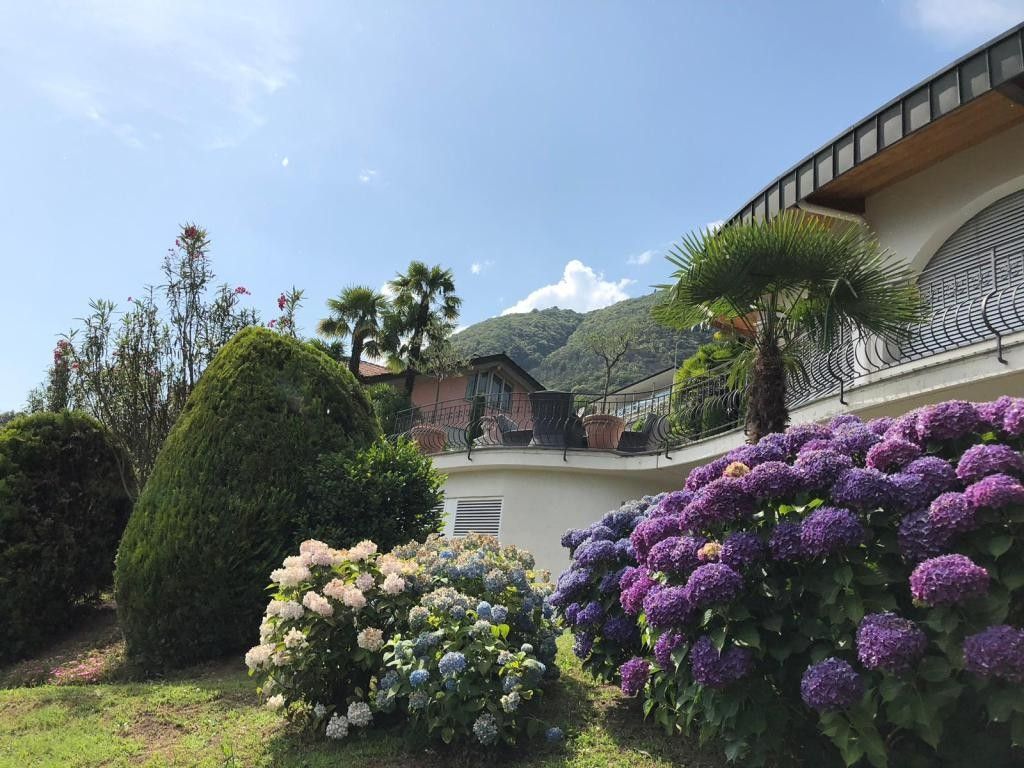 Villa Brione sopra Minusio, Suiza, 412 m2 - imagen 1