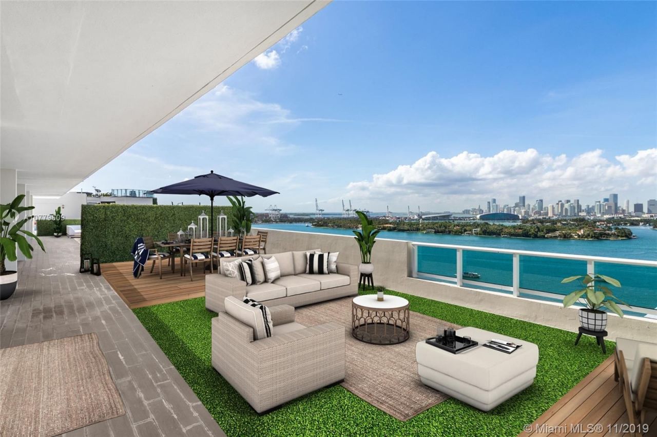 Penthouse à Miami, États-Unis, 330 m2 - image 1