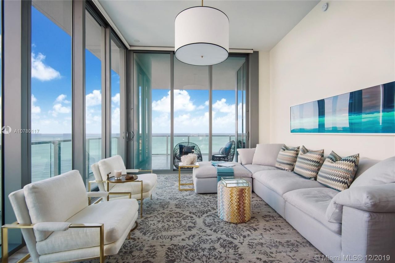 Apartamento en Miami, Estados Unidos, 250 m2 - imagen 1