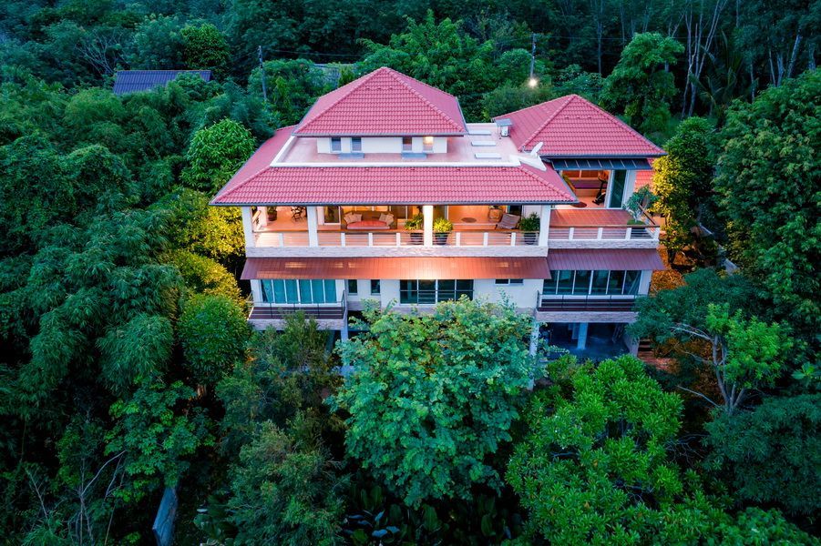 Villa en la isla de Phuket, Tailandia, 1 000 m2 - imagen 1