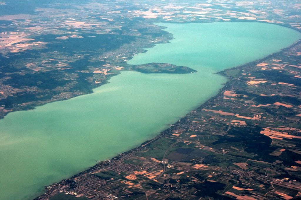 Land on Balaton, Hungary, 4 500 sq.m - picture 1