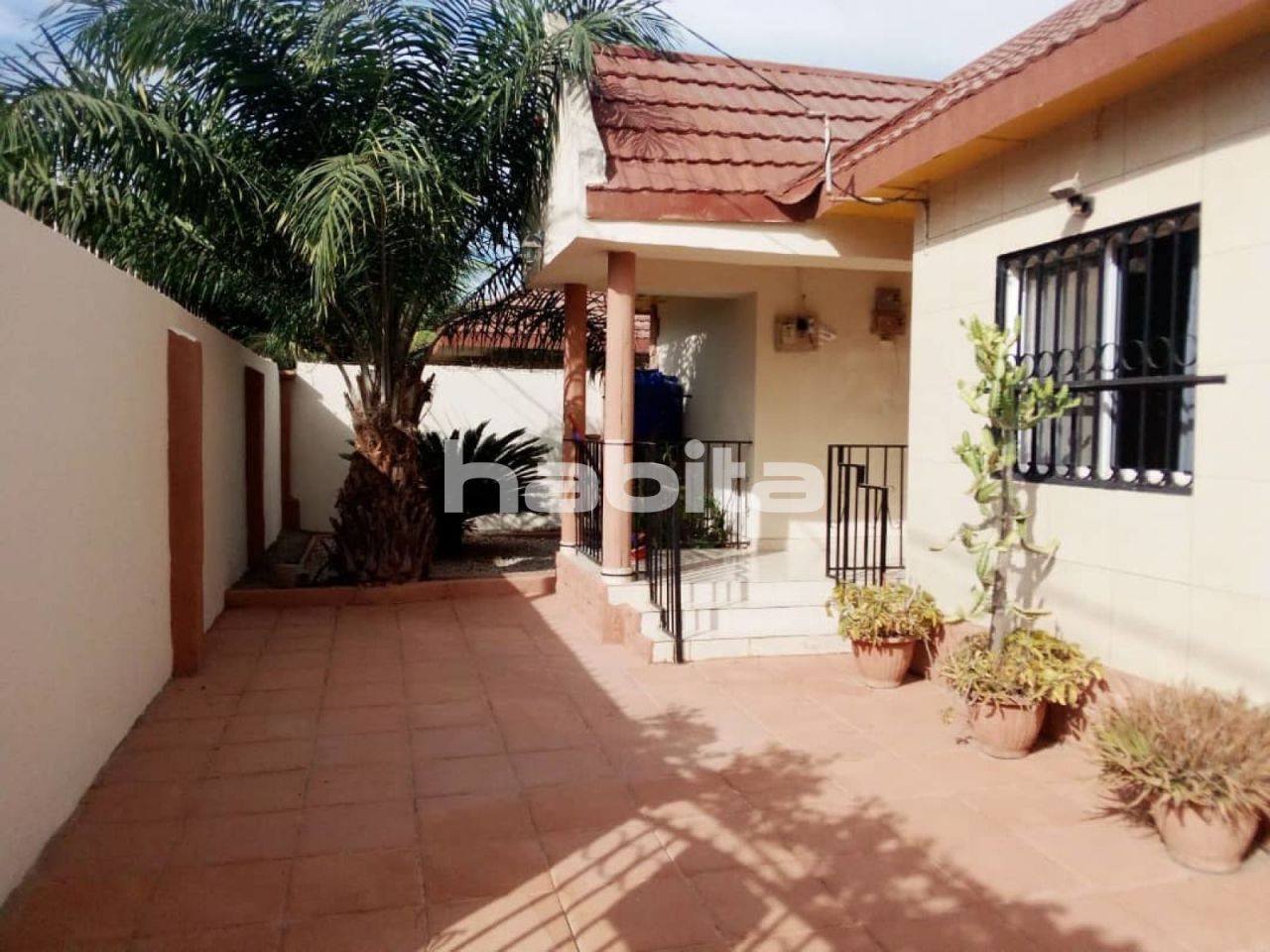 Casa Brufut, Gambia, 114 m2 - imagen 1