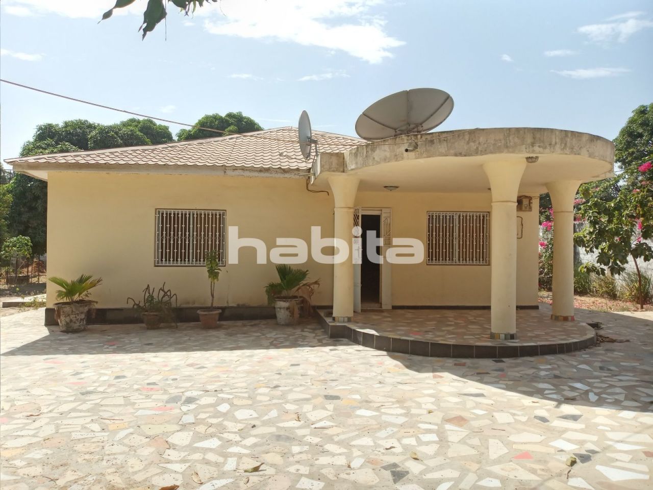 House Brikama, Gambia, 92 sq.m - picture 1