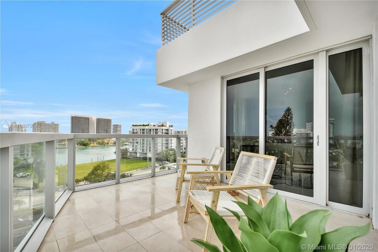 Wohnung in Miami, USA, 130 m² - Foto 1