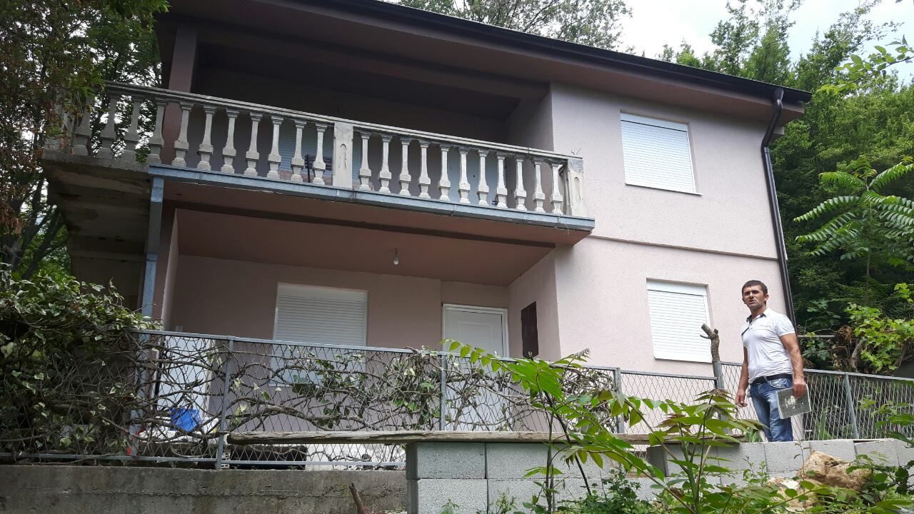 Haus in Sutomore, Montenegro, 110 m2 - Foto 1