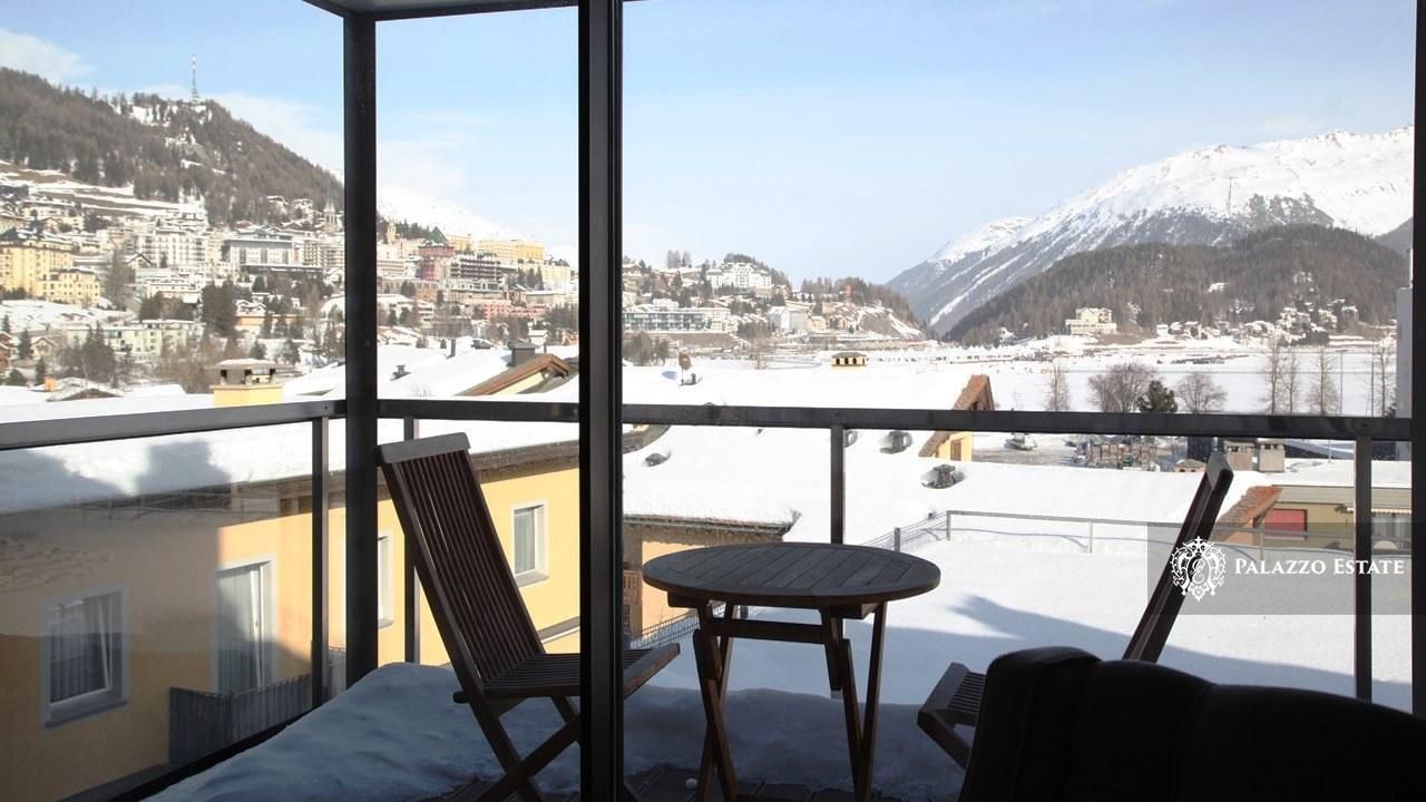 Apartment in Sankt-Moritz, Switzerland, 140 sq.m - picture 1