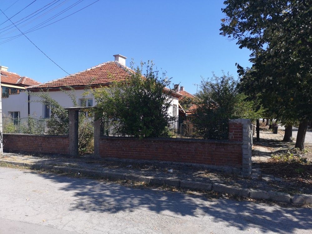 Haus in Jambol, Bulgarien, 92 m2 - Foto 1