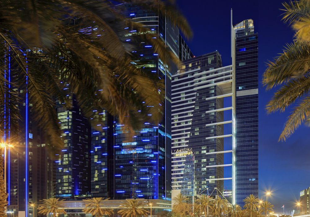 Hôtel à Dubaï, EAU, 1 m2 - image 1