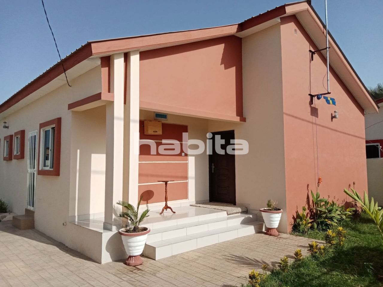 Casa Sukuta, Gambia, 64 m2 - imagen 1
