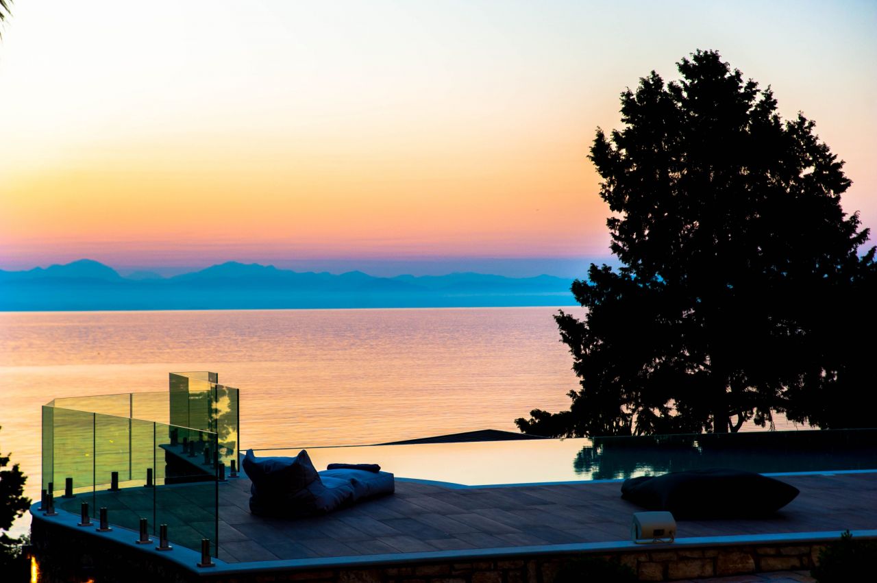 Villa in Insel Korfu, Griechenland, 522 m2 - Foto 1