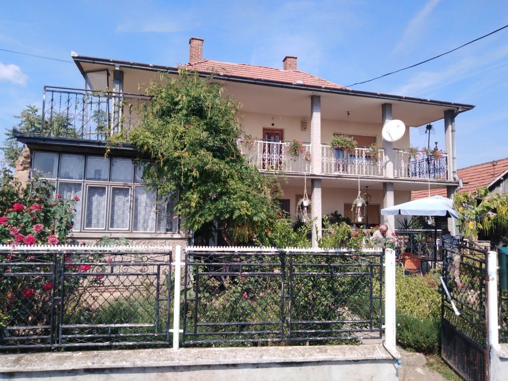 House in Velika Plana, Serbia, 220 sq.m - picture 1