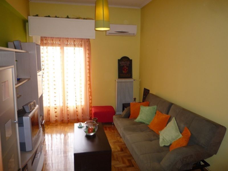 Flat in Athens, Greece, 48 sq.m - picture 1