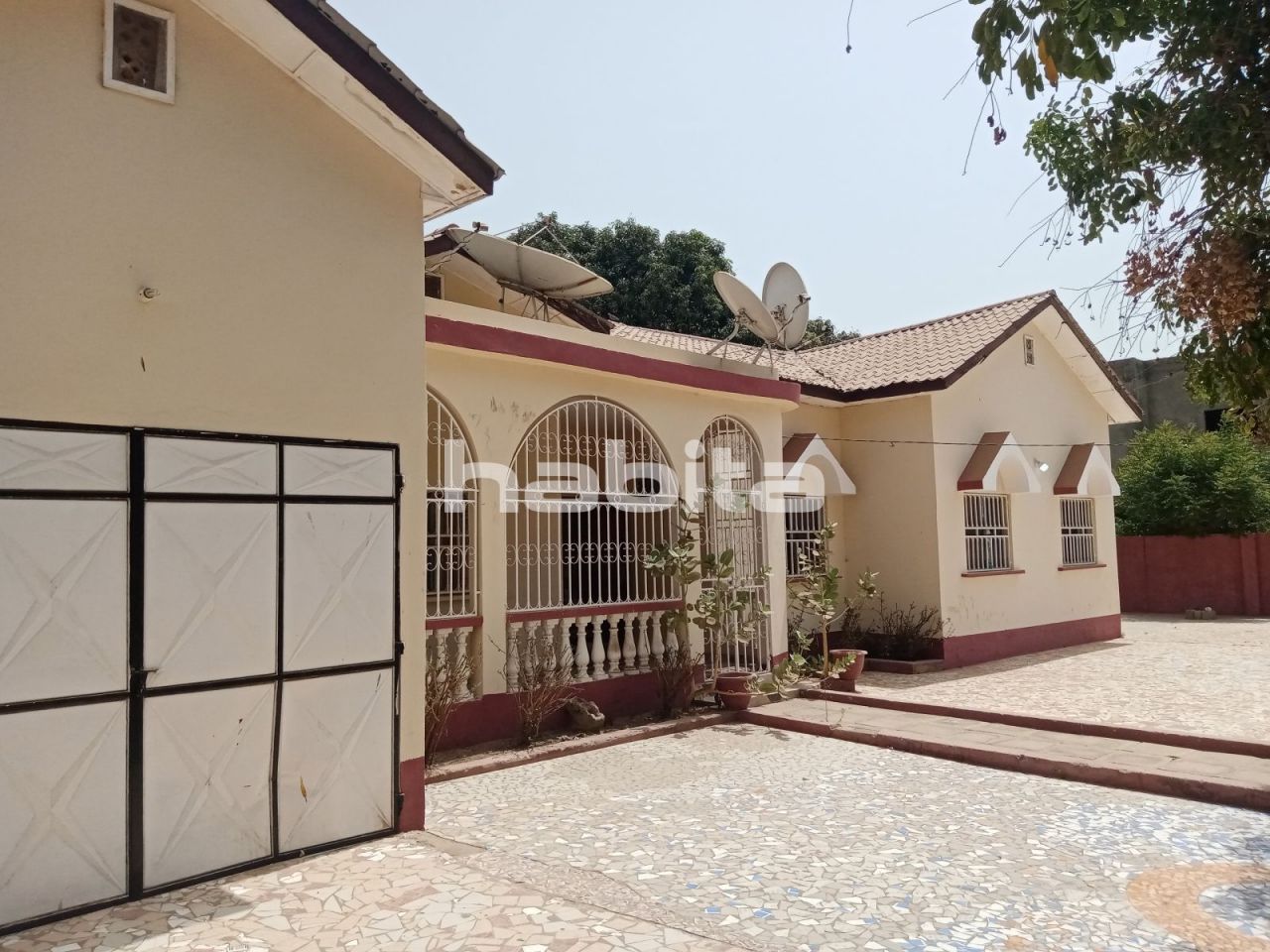Casa Lamin, Gambia, 124 m2 - imagen 1