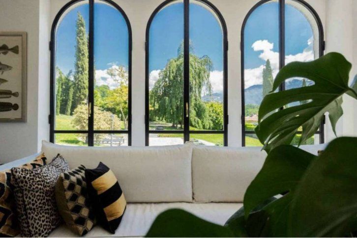 Villa por Lago de Como, Italia, 350 m2 - imagen 1