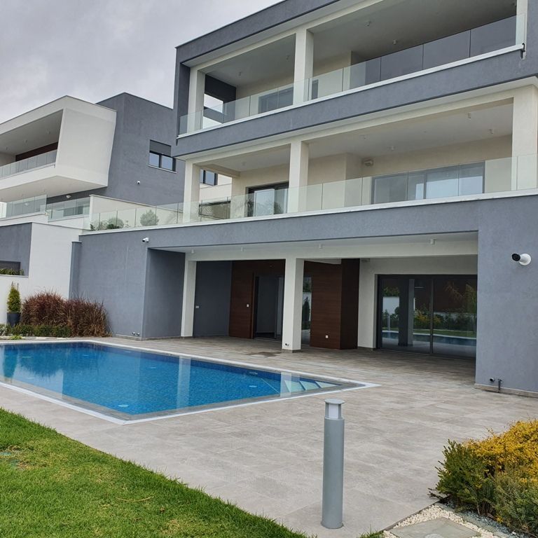 Villa in Limassol, Cyprus, 766 sq.m - picture 1