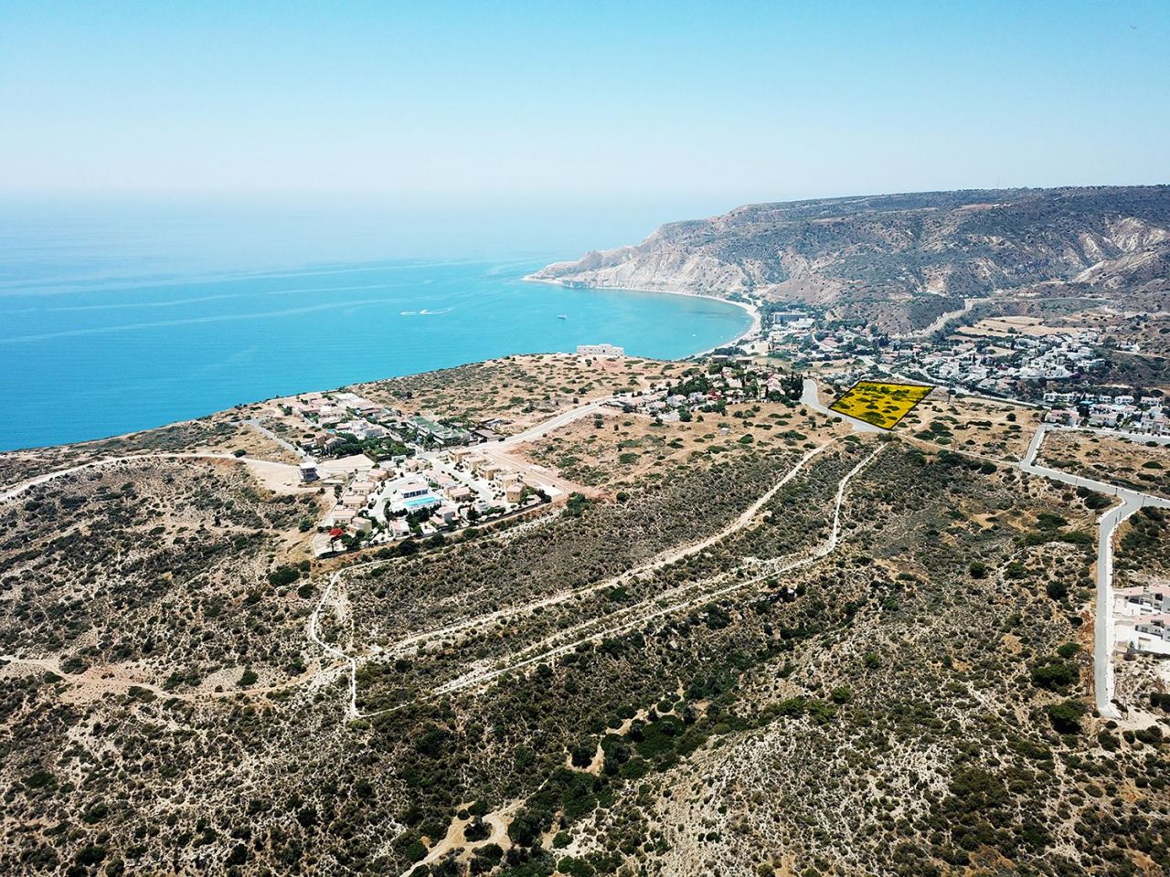 Terrain à Pissouri, Chypre, 5 415 m2 - image 1