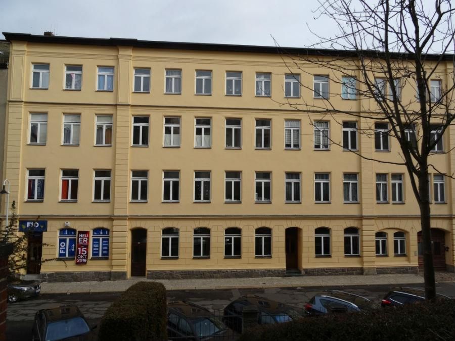 Commercial apartment building in Altenburg, Germany, 1 183 sq.m - picture 1