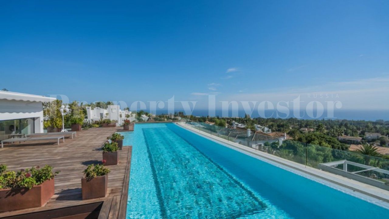 Penthouse in Marbella, Spain, 1 100 sq.m - picture 1
