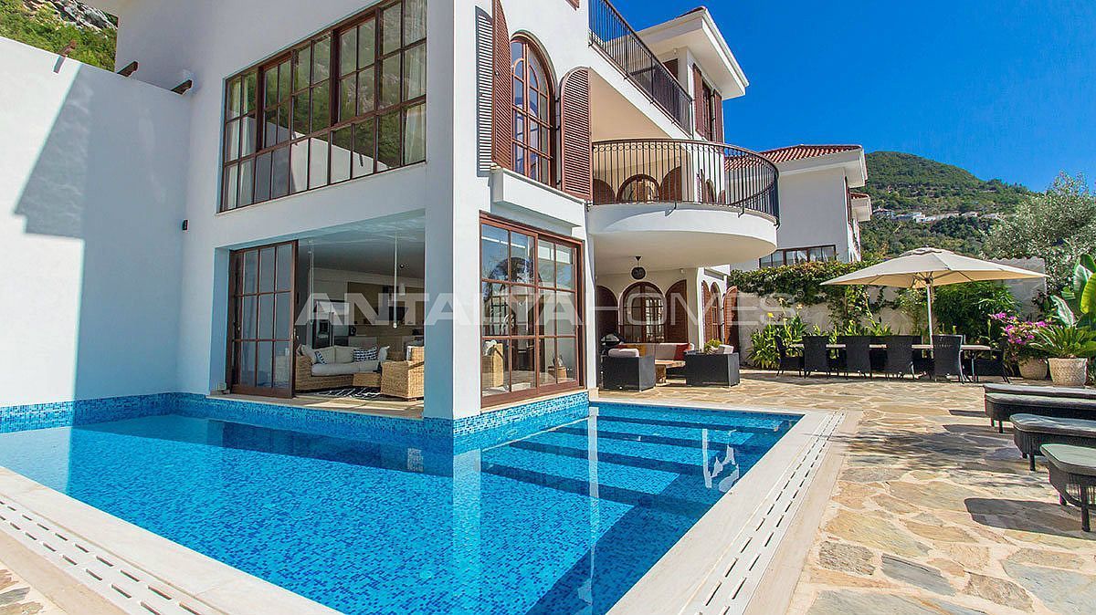 Villa en Alanya, Turquia, 420 m2 - imagen 1