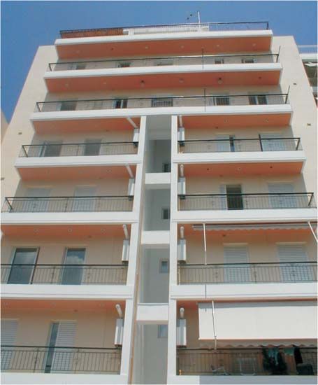 Commercial apartment building in Corinth, Greece, 720 sq.m - picture 1
