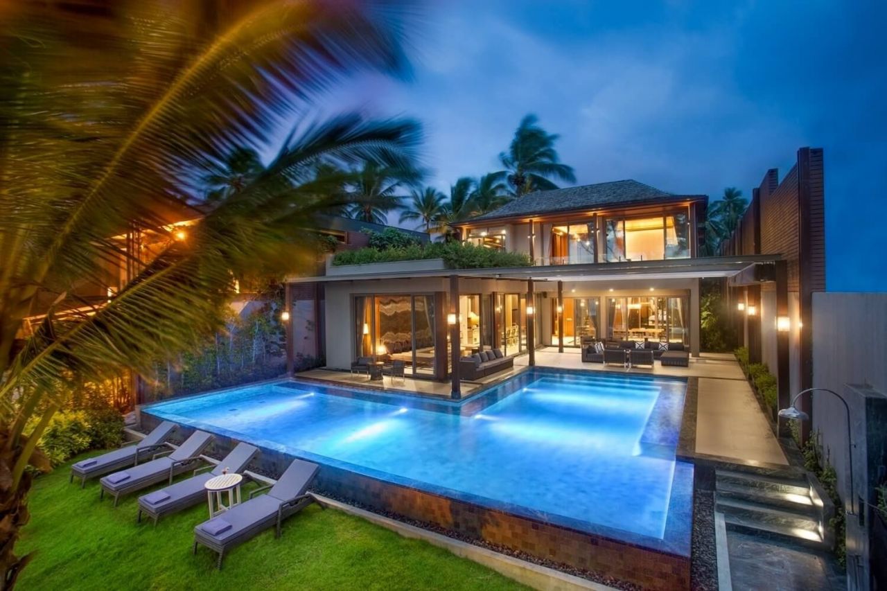 Villa en la isla de Phuket, Tailandia, 1 100 m2 - imagen 1