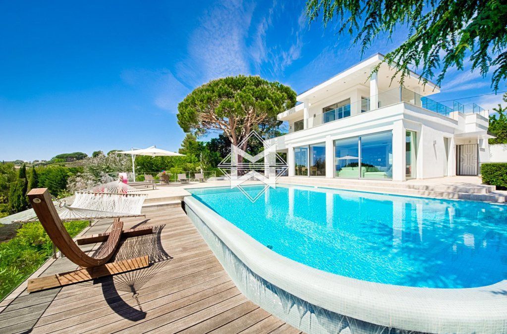 Haus in Cannes, Frankreich, 300 m2 - Foto 1