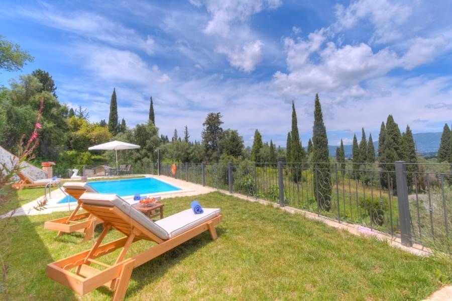 Villa on Corfu, Greece, 370 sq.m - picture 1