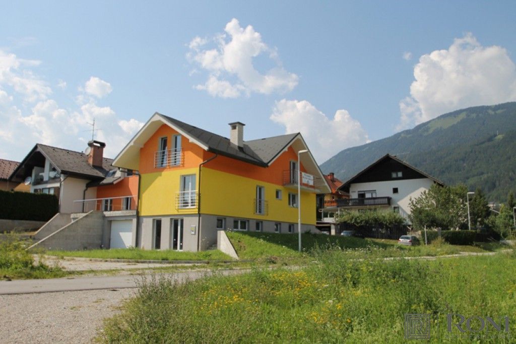 Maison à Kranj, Slovénie, 320 m2 - image 1