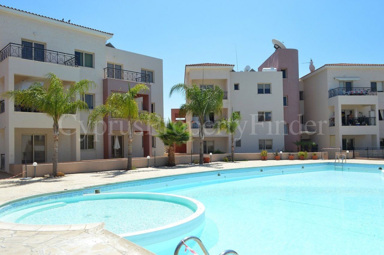 Apartment in Paphos, Cyprus, 90 sq.m - picture 1