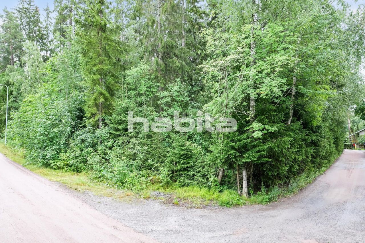 Land in Hameenlinna, Finland, 922 sq.m - picture 1