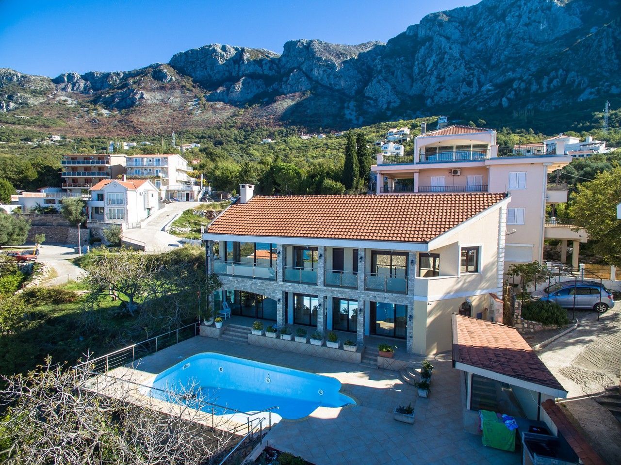 Villa en Sveti Stefan, Montenegro, 340 m2 - imagen 1