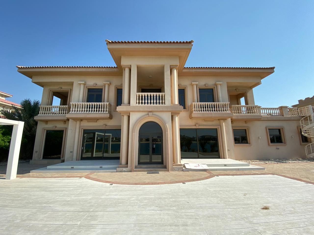 Villa en Dubái, EAU, 2 846 m2 - imagen 1