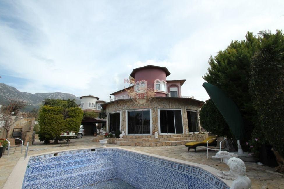 House in Alanya, Turkey, 320 sq.m - picture 1