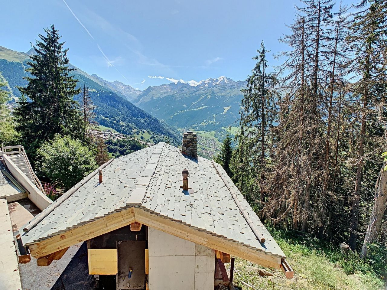 House in Verbier, Switzerland, 508 sq.m - picture 1