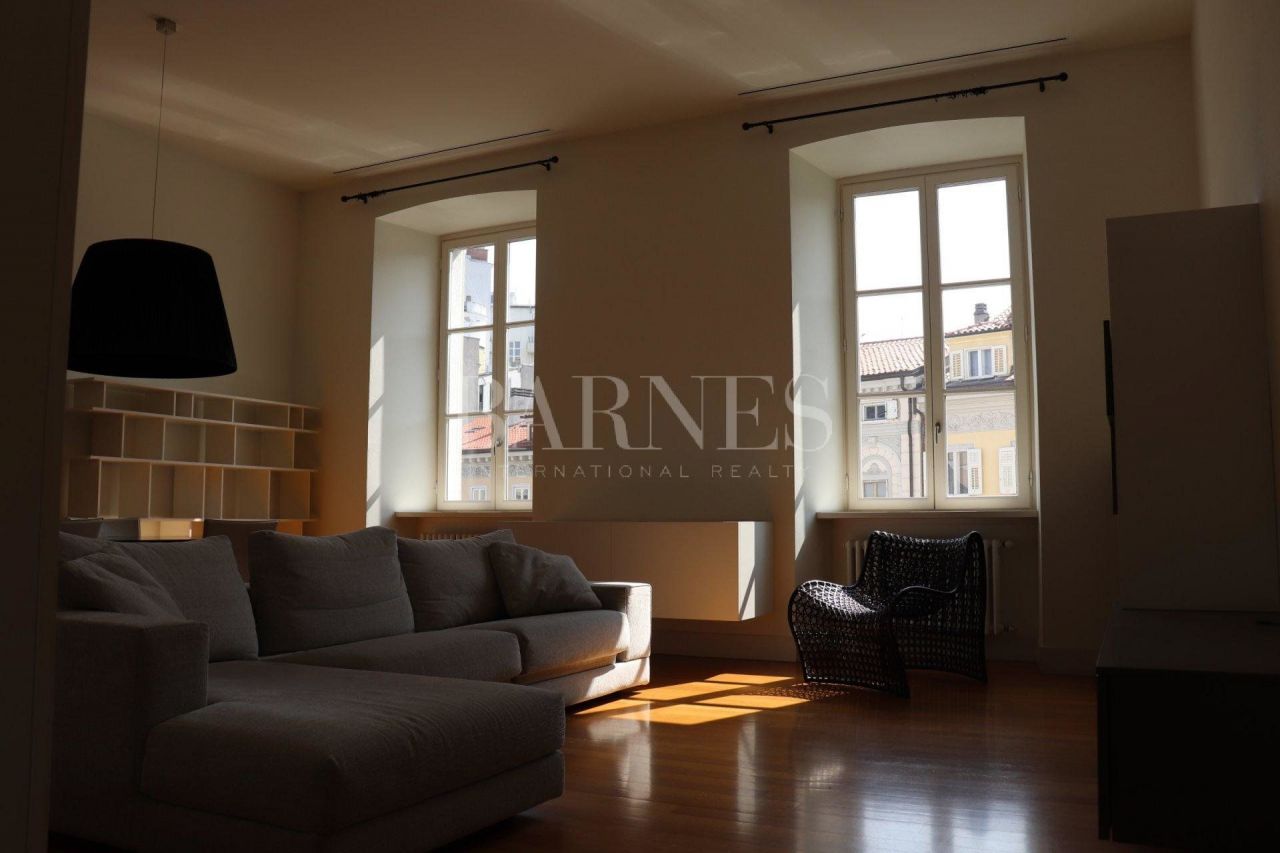 Flat in Trieste, Italy, 135 sq.m - picture 1