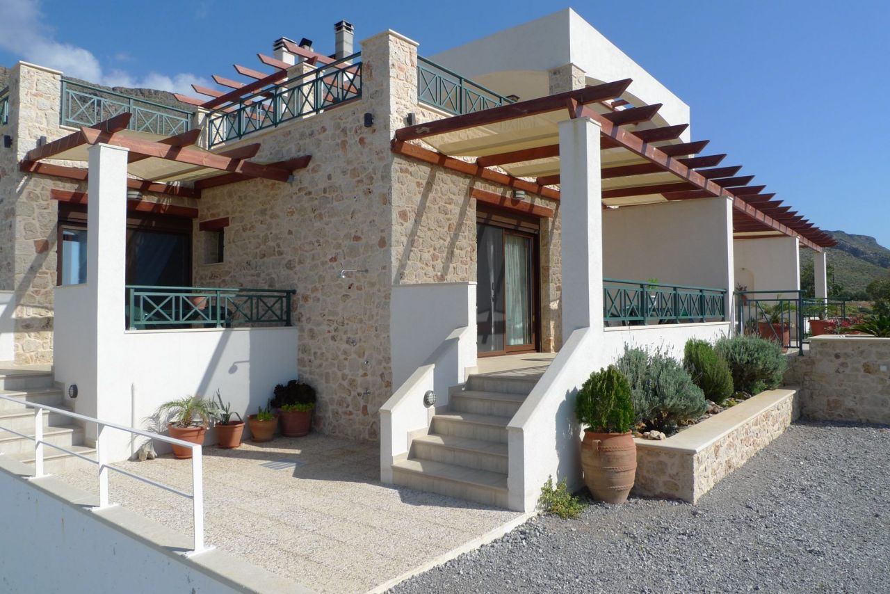 House in Lasithi, Greece, 391 sq.m - picture 1