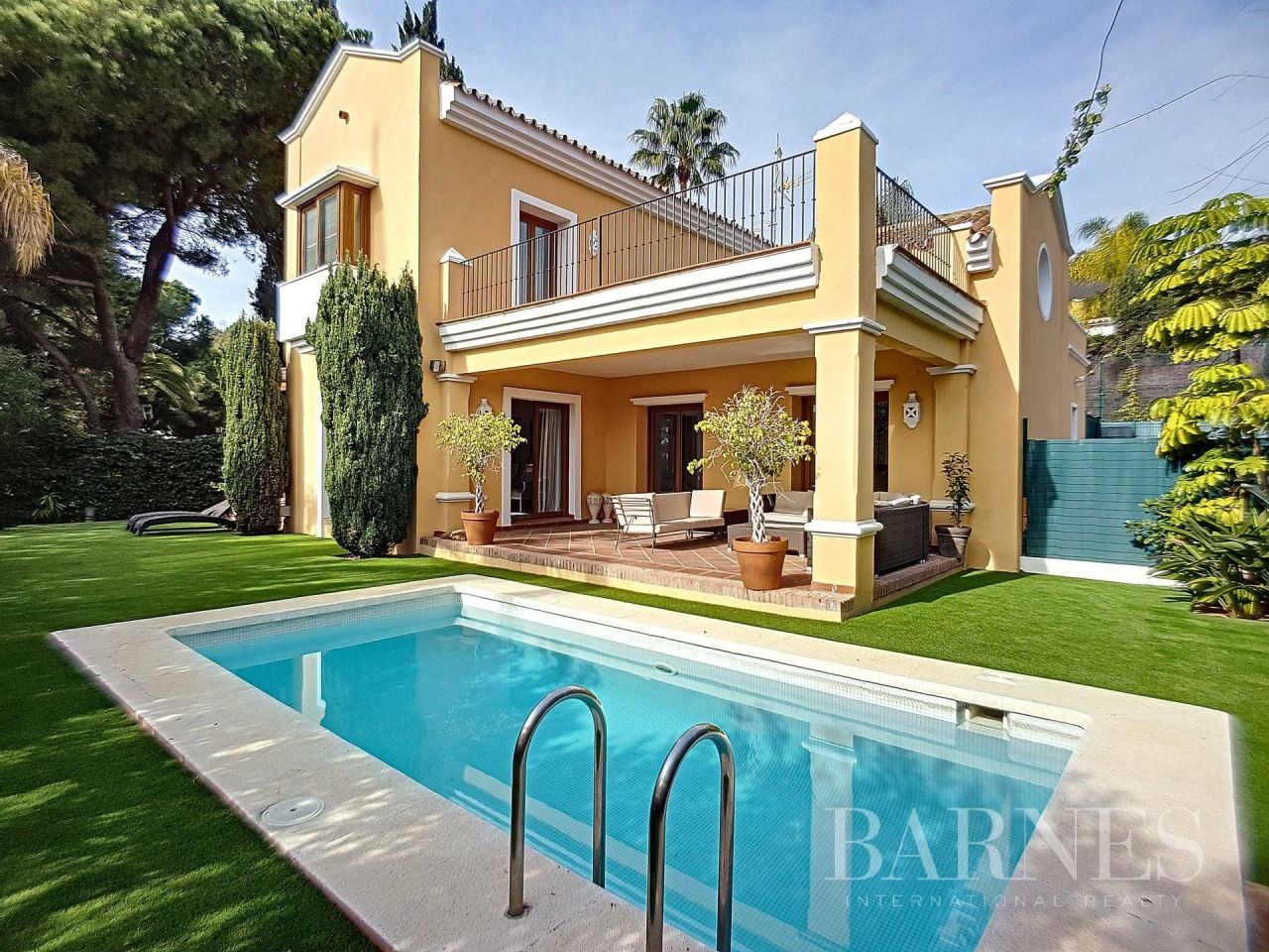 House in Marbella, Spain - picture 1