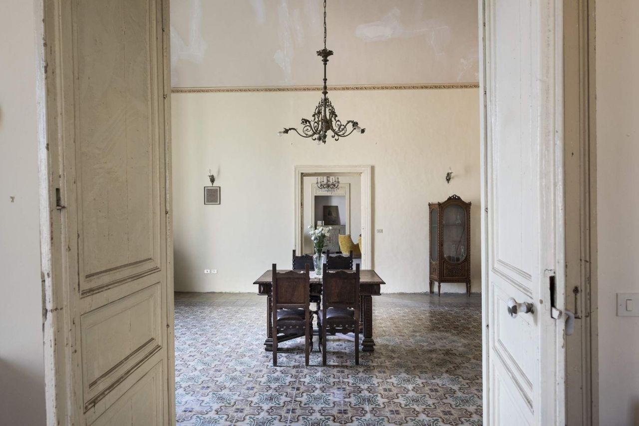 Maison à Noto, Italie, 650 m2 - image 1